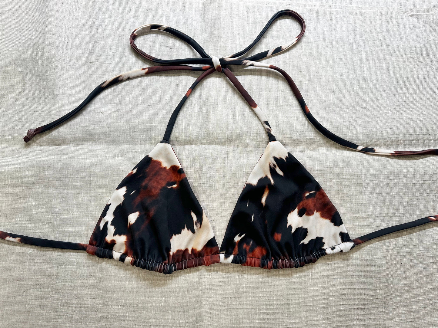S Cowhide/Red Dirt Triangle Top