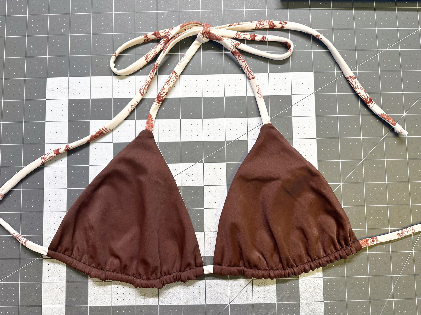 M Jackson Hole/Chocolate Triangle Top